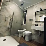 Modern Summer House בית הארחה אגרופולי